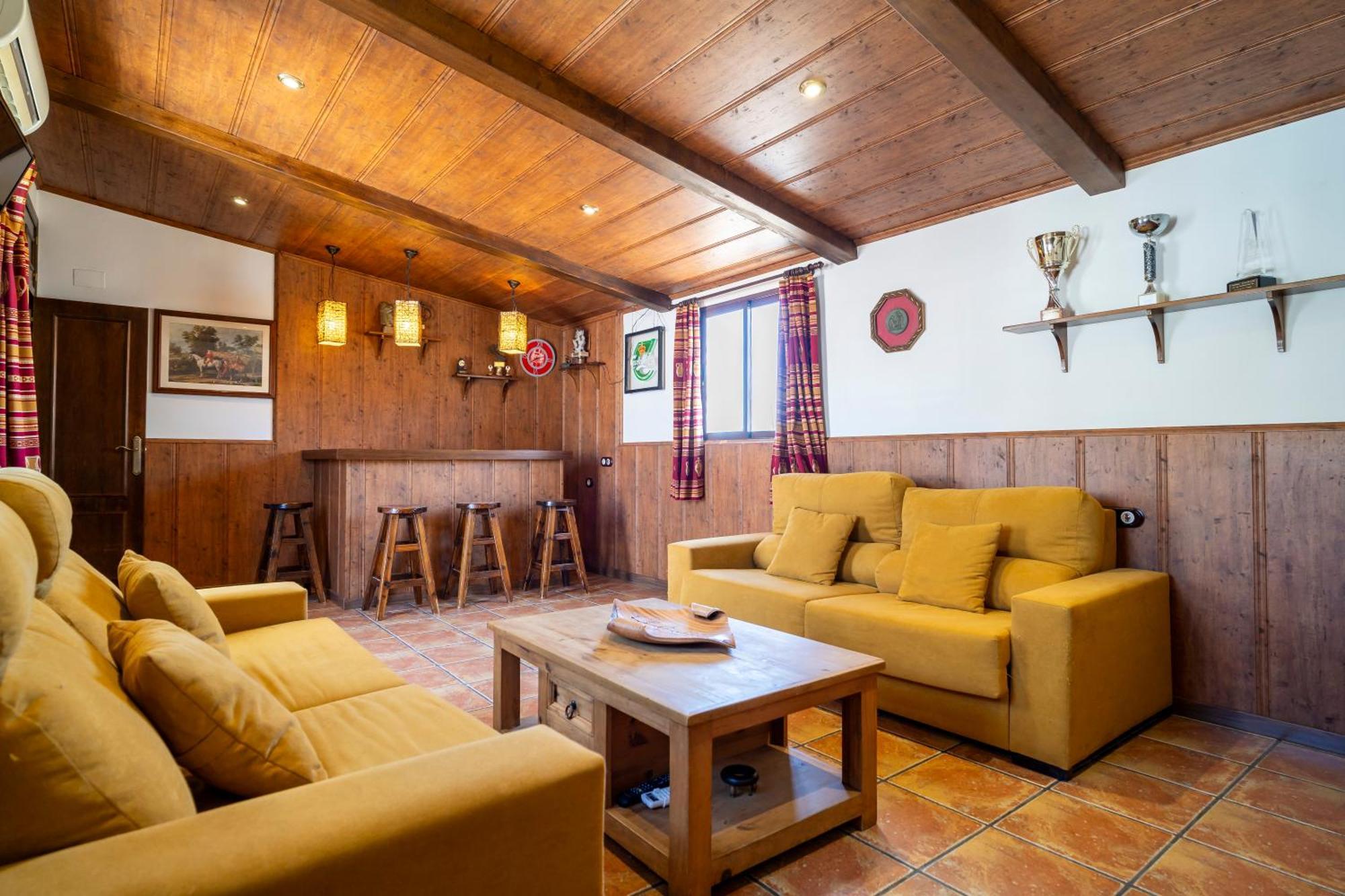 Casa Con Patio Y Terraza En Barrio Historico De La Villa, Junto Al Adarve Приего-де-Кордова Экстерьер фото